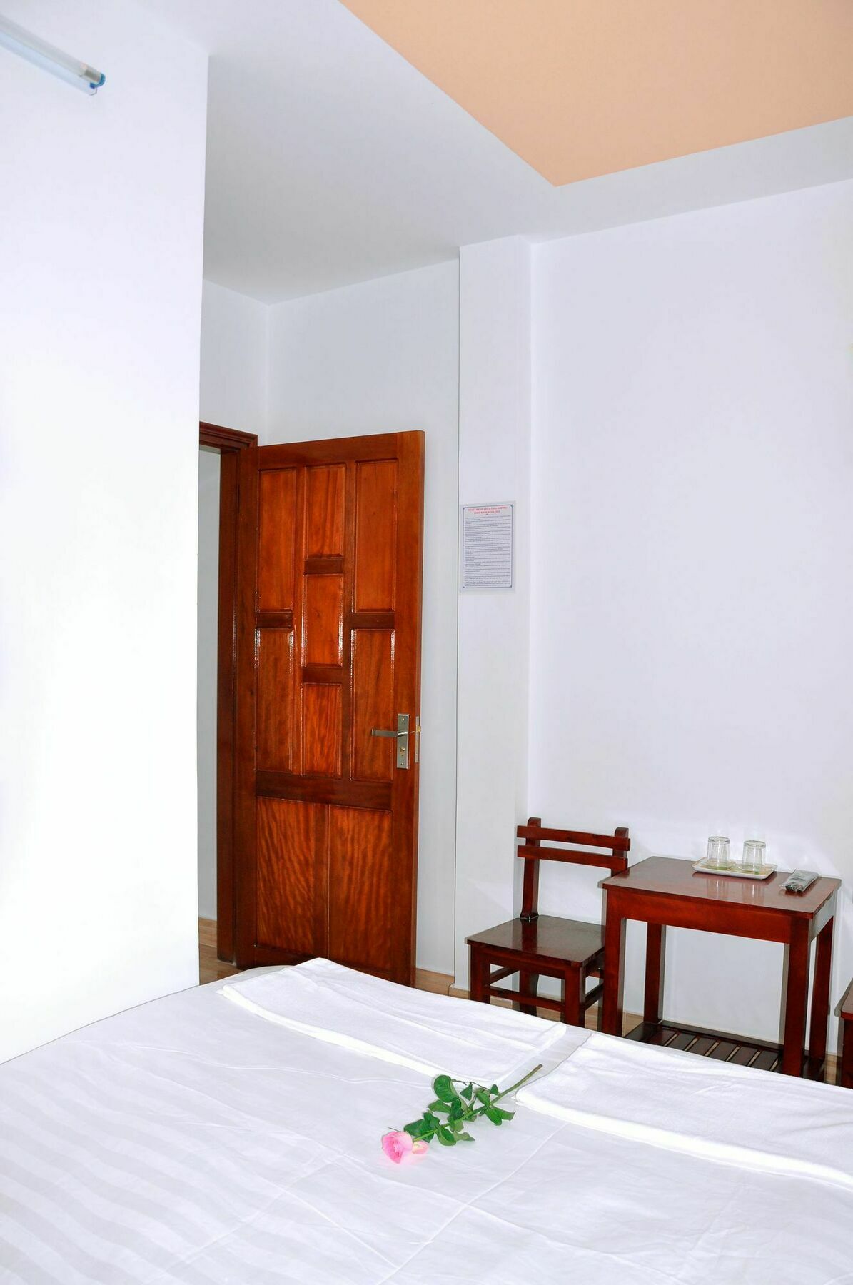 Ngoc Tung Mini Hotel Hue Zewnętrze zdjęcie